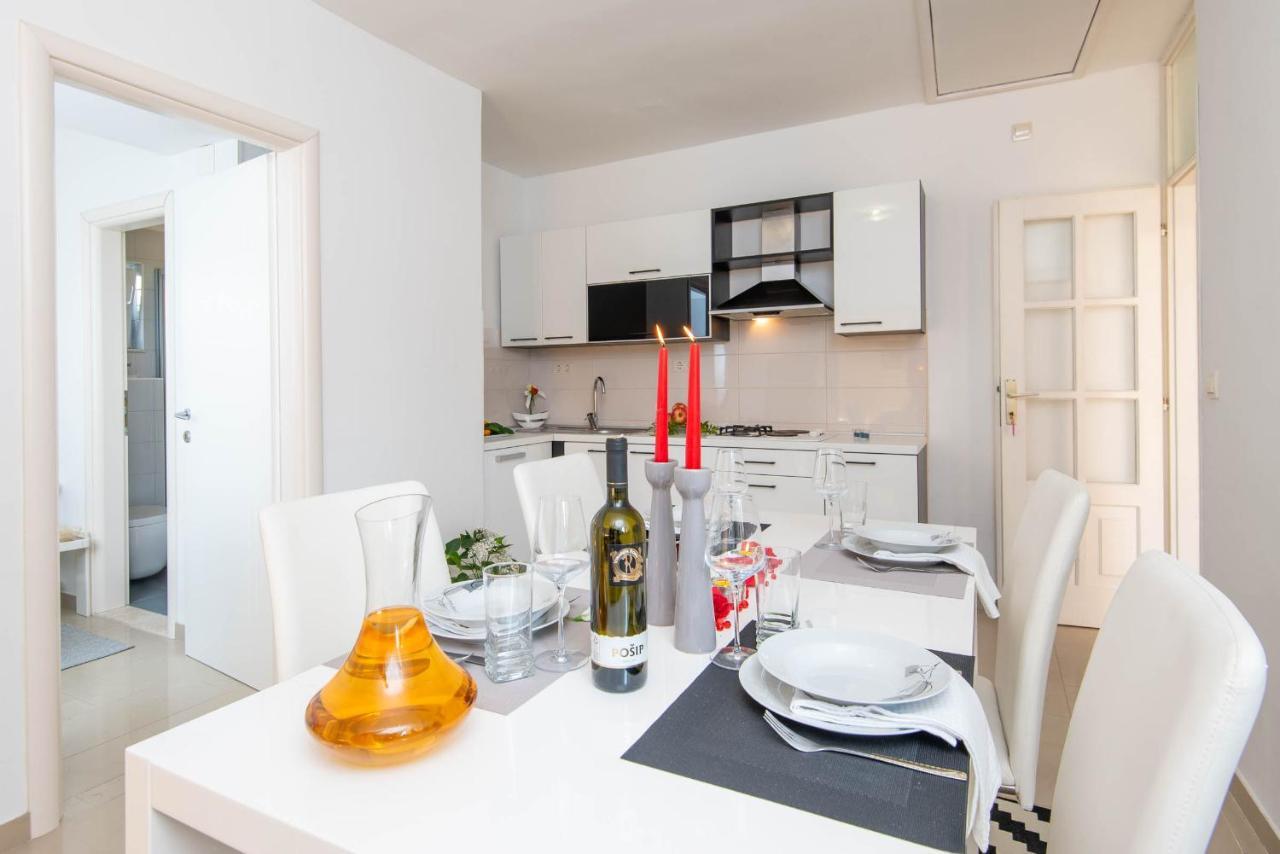Apartments Lenka Orebić Eksteriør billede